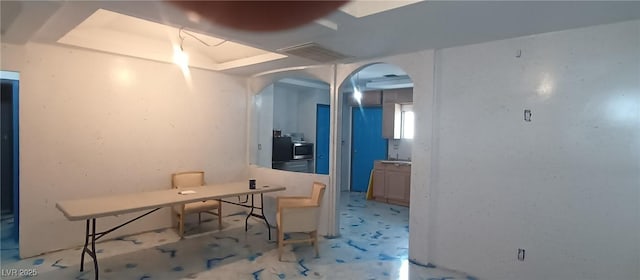 5068 Killarney St, Las Vegas, NV 89122 - office featuring arched walkways
