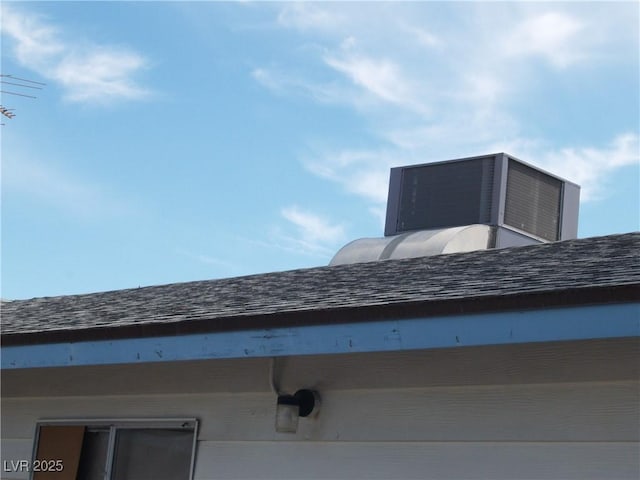 5068 Killarney St, Las Vegas, NV 89122 - exterior view of roof with shingles