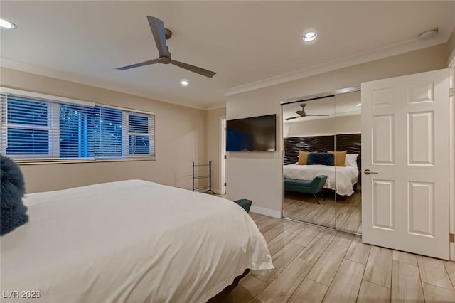 6316 Bluejay Way, Las Vegas, NV 89146 - bedroom with crown molding, a closet, recessed lighting, light wood-style flooring, and ceiling fan