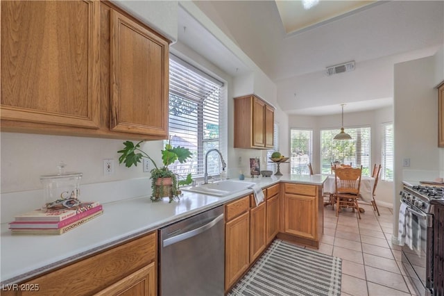 8800 Crescent Ridge Ln, Las Vegas, NV 89134 - photo 15