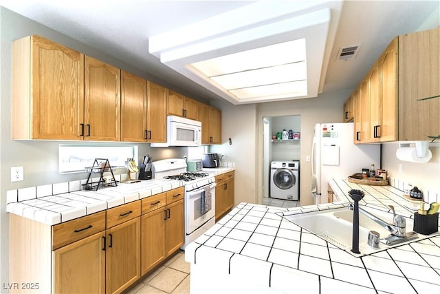 3425 Yorkminster St, Las Vegas, NV 89129 - photo 6