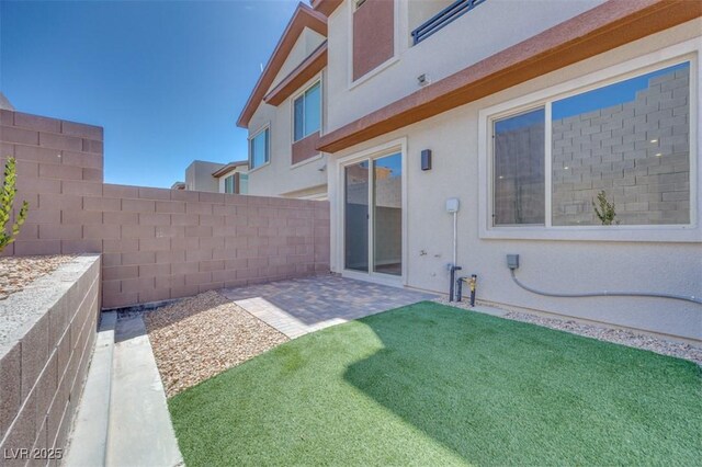 11922 Glide Reflection Ave, Las Vegas, NV 89138 - view of yard with a patio area