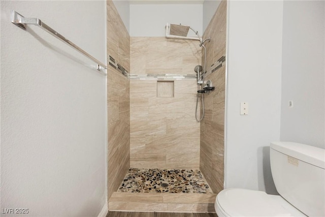 6006 Vegas Dr, Las Vegas, NV 89108 - full bathroom with toilet and tiled shower
