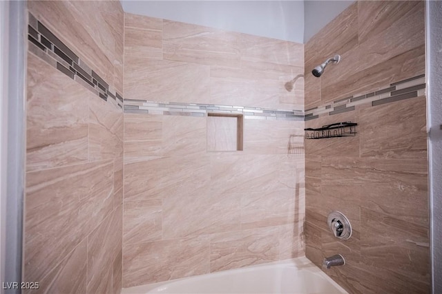 6006 Vegas Dr, Las Vegas, NV 89108 - bathroom with washtub / shower combination