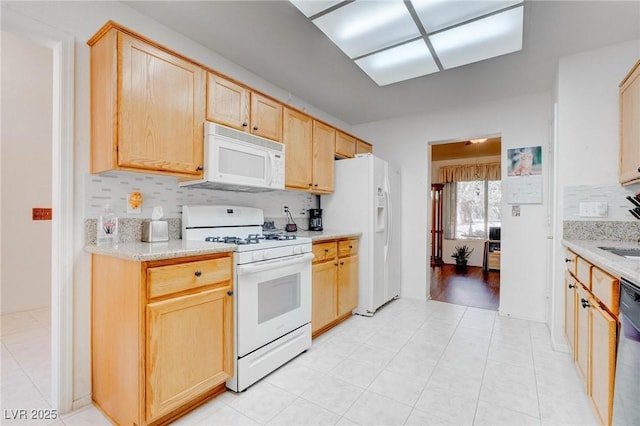 2541 Desert Glen Dr, Las Vegas, NV 89134 - photo 21