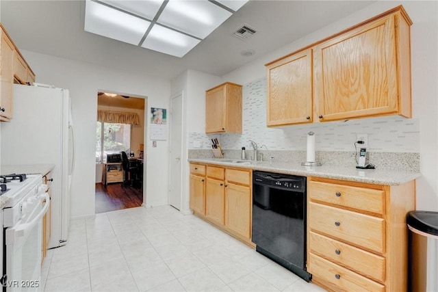 2541 Desert Glen Dr, Las Vegas, NV 89134 - photo 23