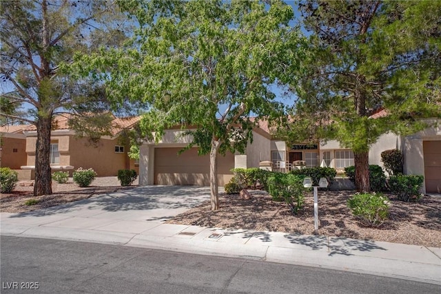 2541 Desert Glen Dr, Las Vegas, NV 89134 - photo 4