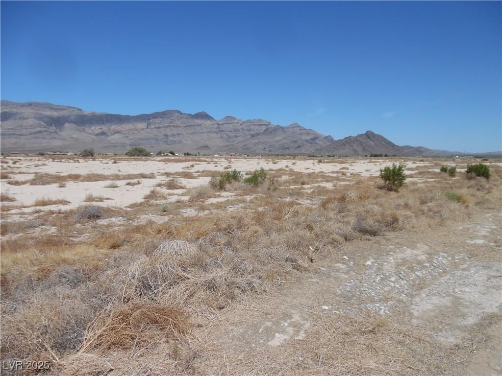 5790 N Linda St, Pahrump, NV 89060