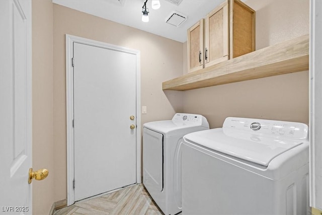 100 Crossfoot Terrace Ct, Henderson, NV 89002 - laundry room with cabinet space and independent washer and dryer