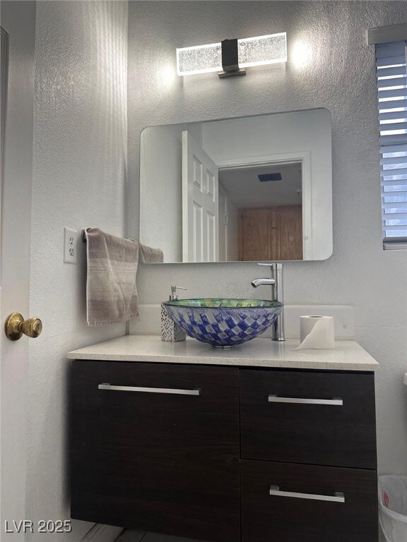 6208 Mandarin Dr, Las Vegas, NV 89108 - photo 20