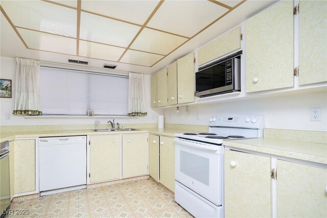 2755 E Russell Rd, Las Vegas, NV 89120 - photo 22