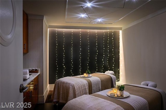 2000 N Fashion Show Dr Unit 3000, Las Vegas, NV 89109 - bedroom with wood finished floors and crown molding