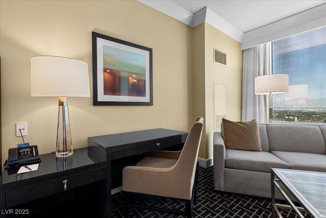 2000 N Fashion Show Dr Unit 5417, Las Vegas, NV 89109 - office area featuring baseboards