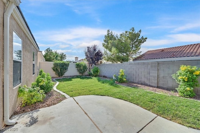 4708 Cohiba Way N, Las Vegas, NV 89031 - fenced backyard with a patio area