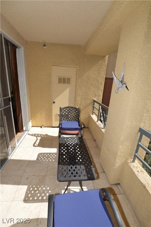 230 E Flamingo Rd Unit 229, Las Vegas, NV 89169 - view of patio / terrace