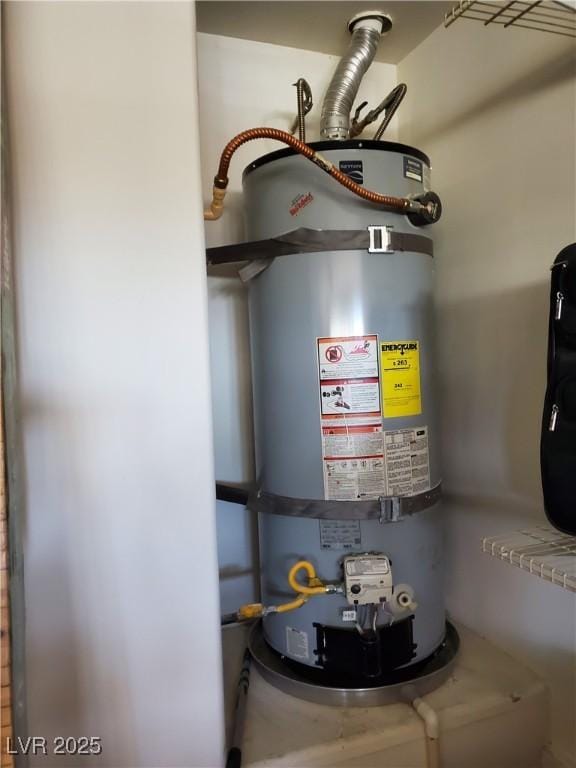 9022 Sosa Creek Ave, Las Vegas, NV 89149 - utilities with secured water heater