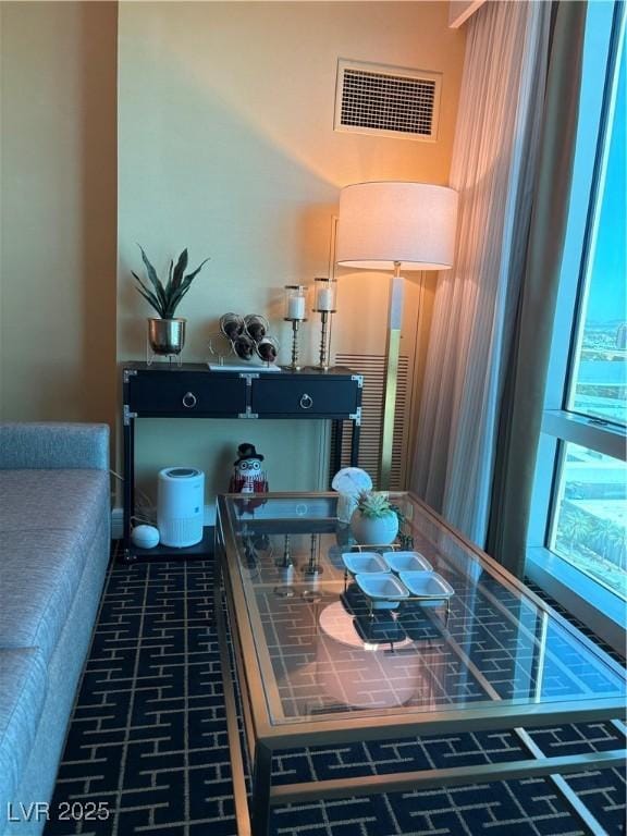 2000 N Fashion Show Dr Unit 2627, Las Vegas, NV 89109 - interior space