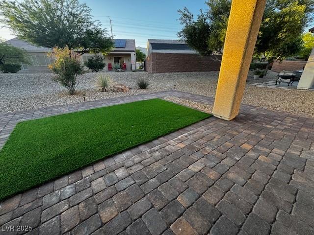 2704 Willow Wren Dr, North Las Vegas, NV 89084 - view of yard featuring a patio area
