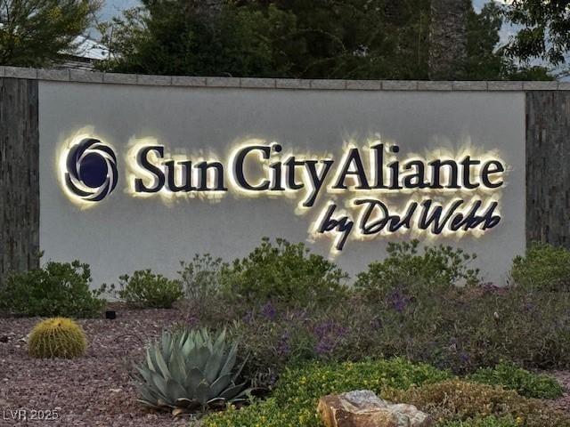 2704 Willow Wren Dr, North Las Vegas, NV 89084 - view of community sign