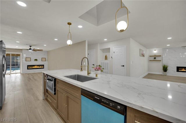 4637 Balfour Dr, Las Vegas, NV 89121