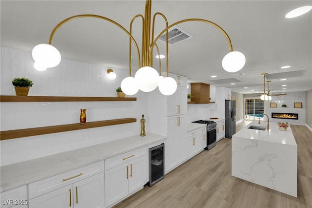 4637 Balfour Dr, Las Vegas, NV 89121