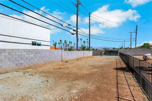 1385 Morning Sun Way, Las Vegas, NV 89110 - view of yard