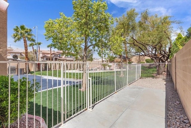 8970 Lansberry Ct, Las Vegas, NV 89147 - view of fenced backyard