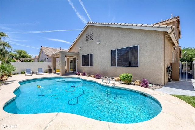 12 Golden View St, Henderson, NV 89012 - view of pool with a patio