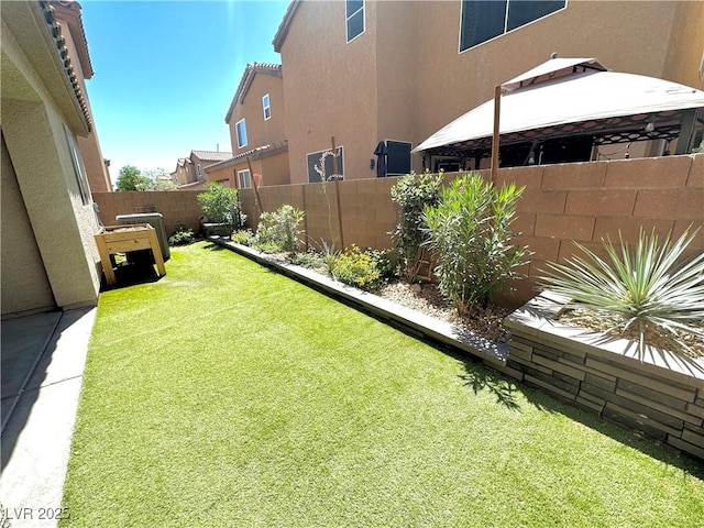 7537 Brisa Del Mar Ave, Las Vegas, NV 89179 - view of yard featuring a gazebo