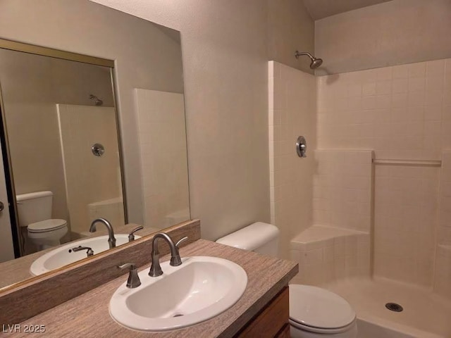 1739 N Lamont St, Las Vegas, NV 89115 - full bath featuring a tile shower and vanity