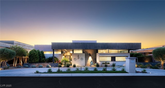 671 Scenic Rim Dr, Henderson, NV 89012 - view of modern home