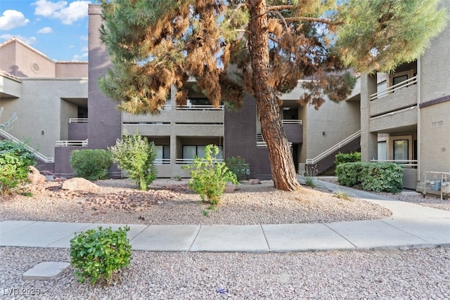 5042 S Rainbow Blvd Unit 206, Las Vegas, NV 89118 - view of building exterior