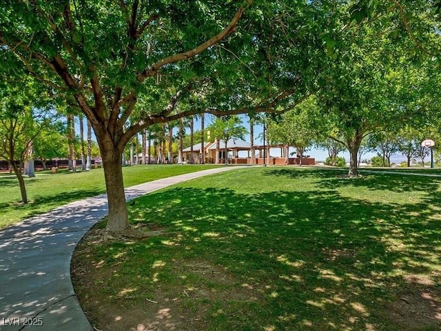 9517 Mountainair Ave, Las Vegas, NV 89134 - view of property's community featuring a lawn