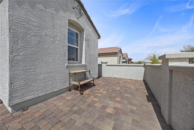 605 Cadence Vista Dr, Henderson, NV 89011 - view of patio / terrace