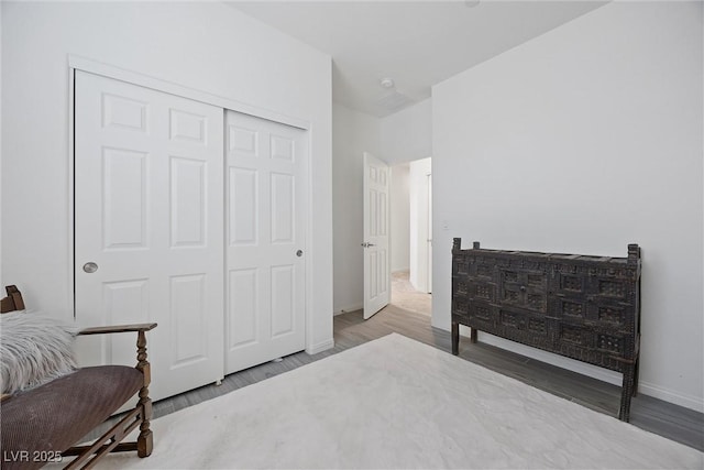 605 Cadence Vista Dr, Henderson, NV 89011 - bedroom with wood finished floors and a closet