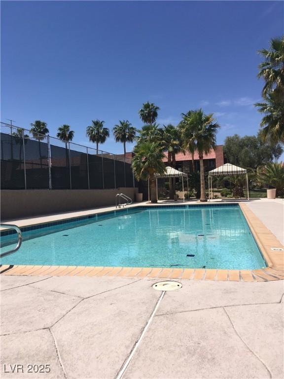 5000 Indian River Dr Unit 483, Las Vegas, NV 89103 - view of community pool