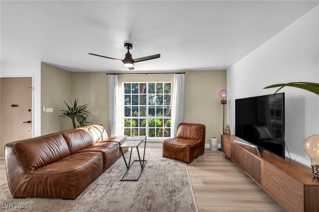 882 Tam O Shanter, Las Vegas, NV 89109 - living room featuring light wood-style floors and ceiling fan