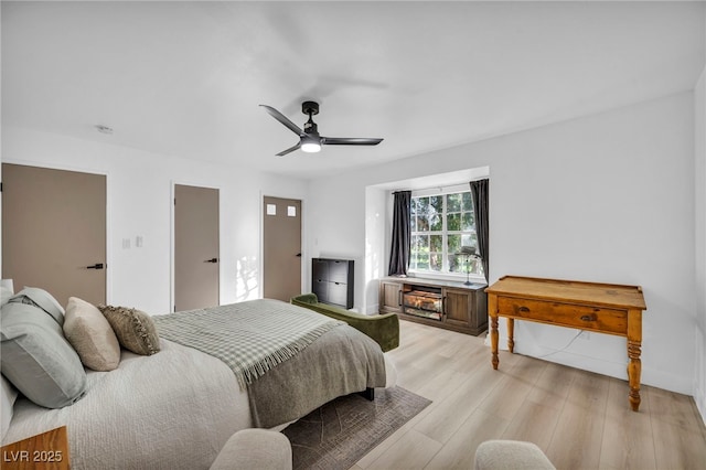 882 Tam O Shanter, Las Vegas, NV 89109 - bedroom with light wood-type flooring and a ceiling fan