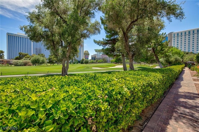572 Tam O Shanter, Las Vegas, NV 89109 - surrounding community