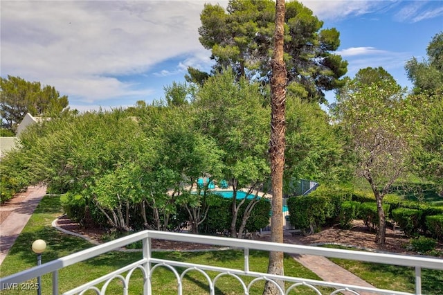 572 Tam O Shanter, Las Vegas, NV 89109 - view of balcony