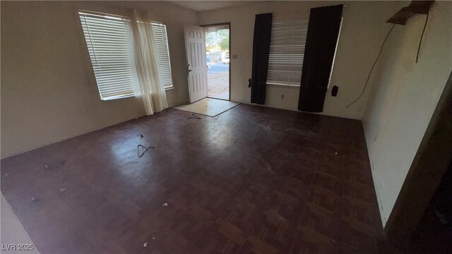 7056 Sprucewood St, Las Vegas, NV 89147 - photo 5