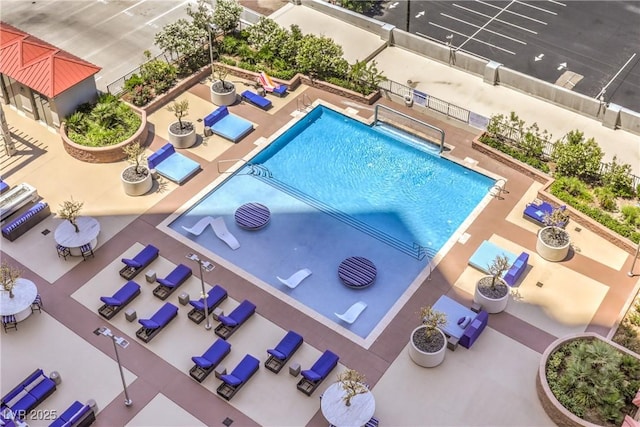 200 W Sahara Ave Unit 2210, Las Vegas, NV 89102 - view of swimming pool