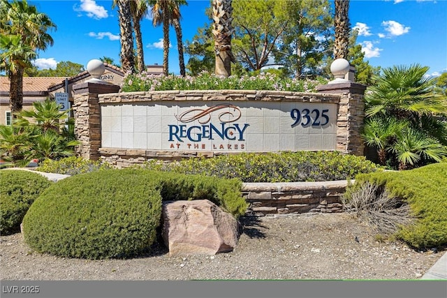 9325 W Desert Inn Rd Unit 104, Las Vegas, NV 89117 - photo 25