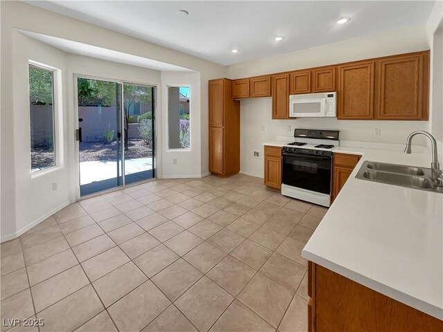 3053 Monroe Park Rd, Henderson, NV 89052 - photo 14