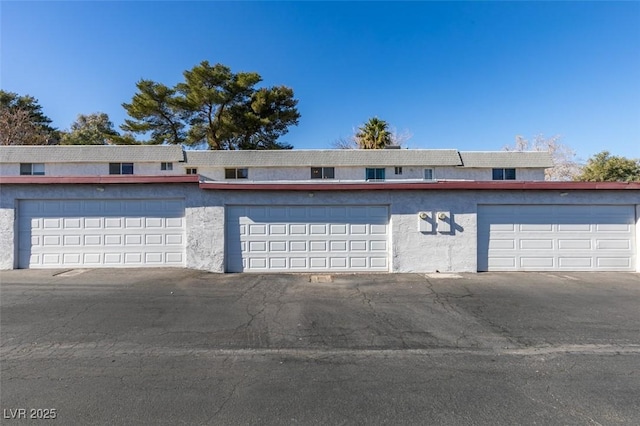 225 Pecos Way, Las Vegas, NV 89121 - view of garage