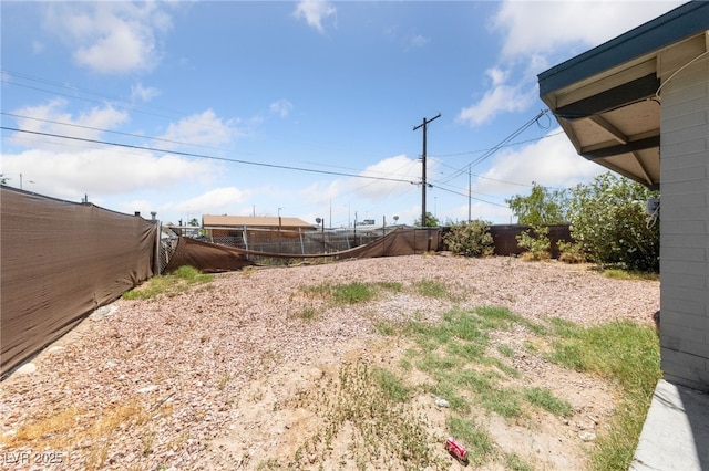 104 Stanford St, Las Vegas, NV 89107 - view of yard