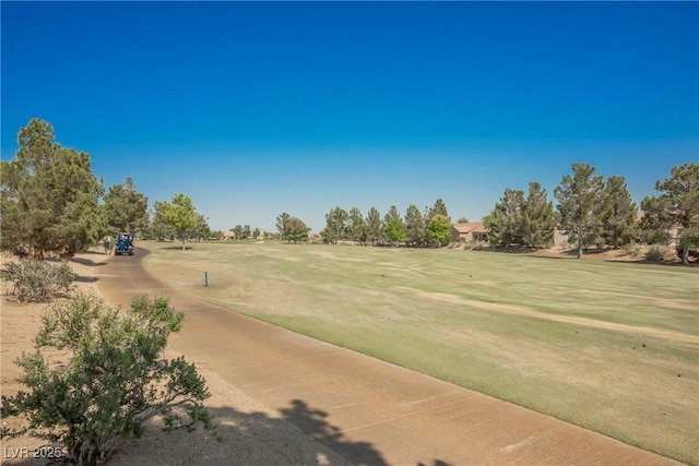 3405 Kingbird Dr, North Las Vegas, NV 89084 - view of home's community with a yard