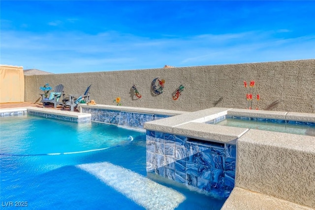 1523 Great Sands St, Boulder City, NV 89005 - view of pool with an in-ground hot tub