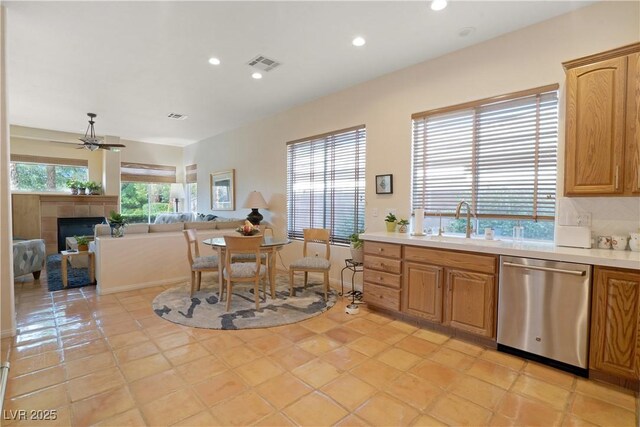 10320 Luxembourg Ave, Las Vegas, NV 89145 - photo 16