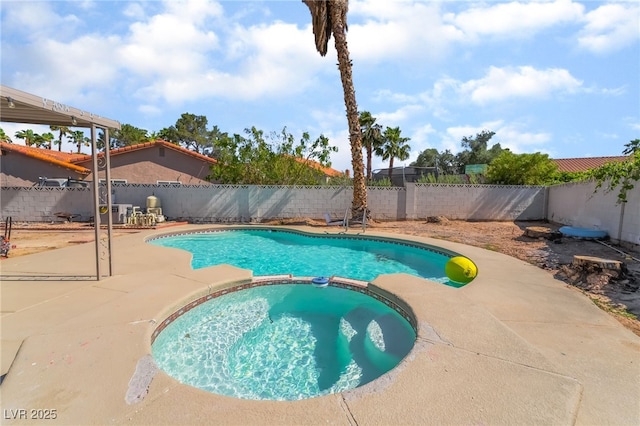 327 Fuente Dr, Henderson, NV 89014 - view of swimming pool featuring a pool with connected hot tub, a fenced backyard, and a patio